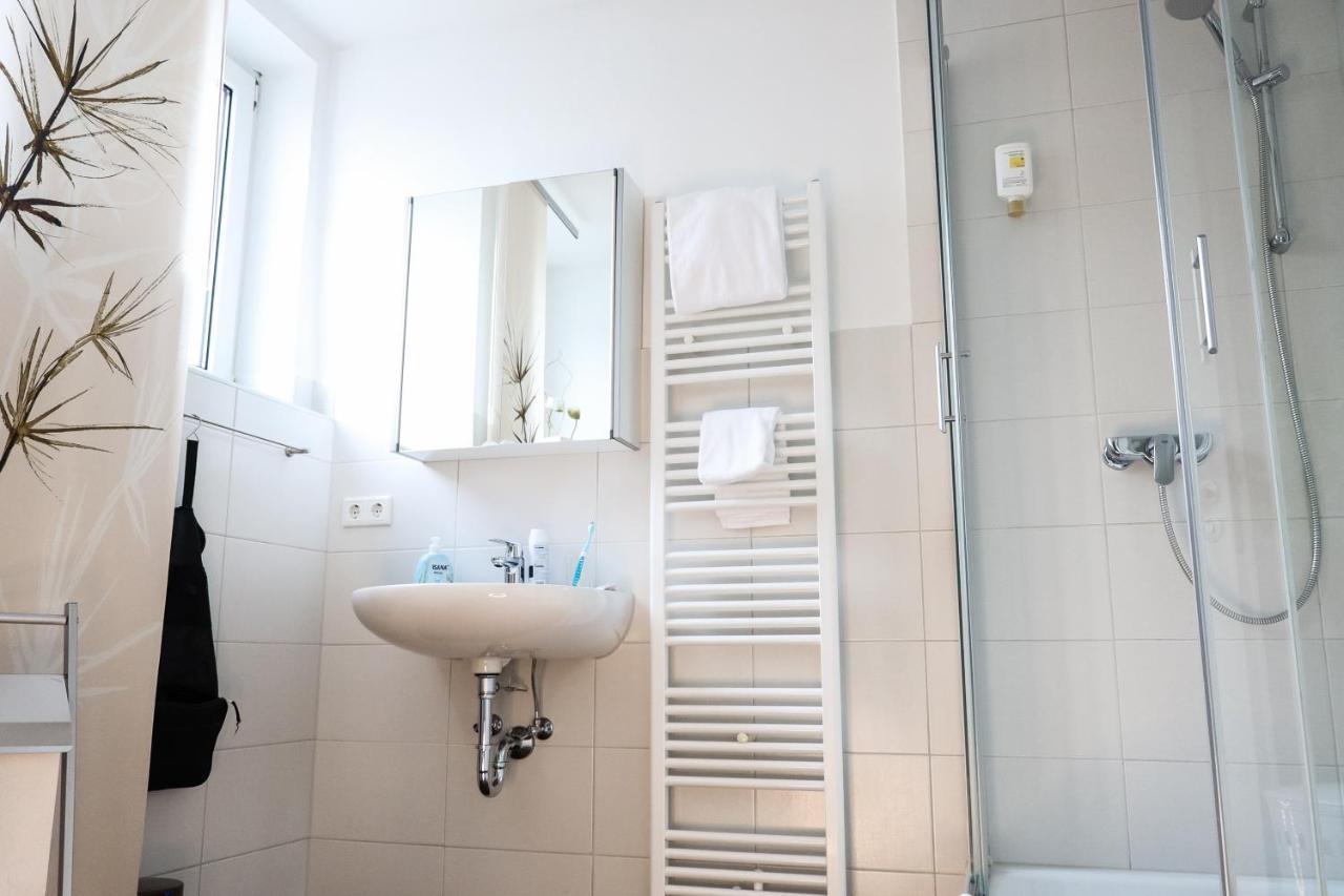 אינגולשטאט Gaestehaus Zur Linde מראה חיצוני תמונה
